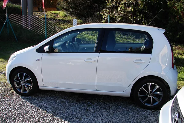 Seat Mii 1.0i 12V 75PS Style KLIMA+Kola - foto 9