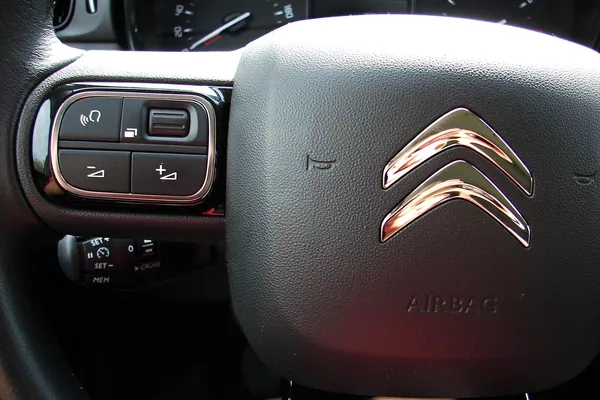 Citroën C3 III 1.2i 82PS Shine LED 48t KM - foto 20