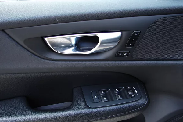 Volvo V60 CC 2.0B4 TT AWD MildHybrid 8AT - foto 15