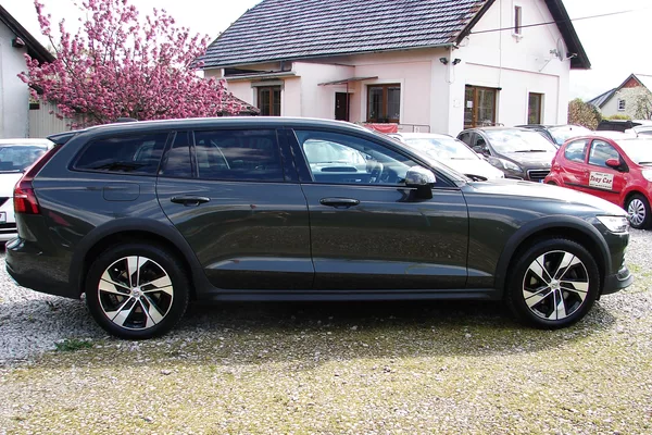 Volvo V60 CC 2.0B4 TT AWD MildHybrid 8AT - foto 5