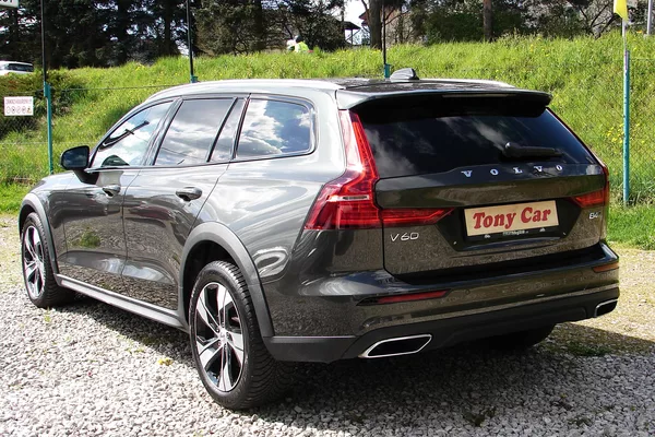 Volvo V60 CC 2.0B4 TT AWD MildHybrid 8AT - foto 8
