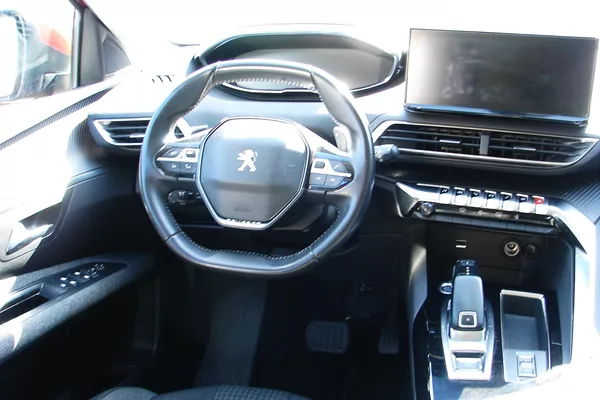 Peugeot 3008 1.5 BlueHDi 131PS 8EAT LED NAV - foto 13
