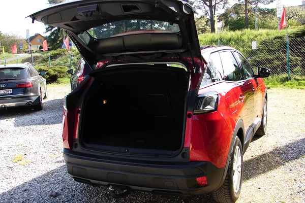 Peugeot 3008 1.5 BlueHDi 131PS 8EAT LED NAV - foto 33