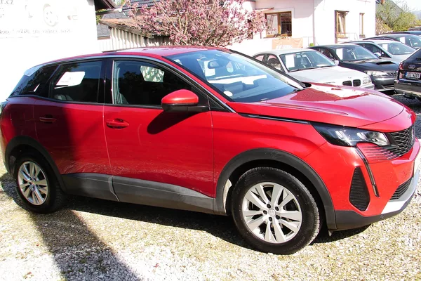 Peugeot 3008 1.5 BlueHDi 131PS 8EAT LED NAV - foto 5