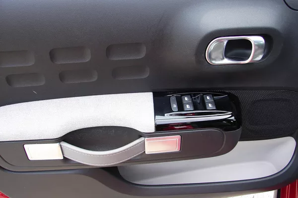 Citroën C3 III 1.2 PureTech 83PS 28t Km! - foto 15
