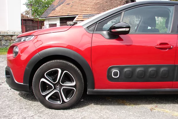 Citroën C3 III 1.2 PureTech 83PS 28t Km! - foto 35