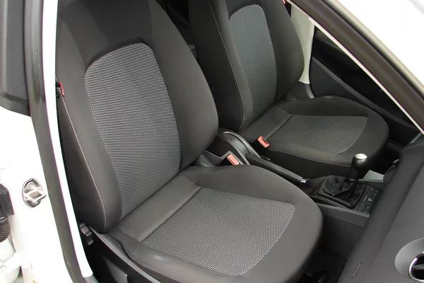 Seat Ibiza IV 1,4TDi 80PS EcoMotive KLIMA - foto 11
