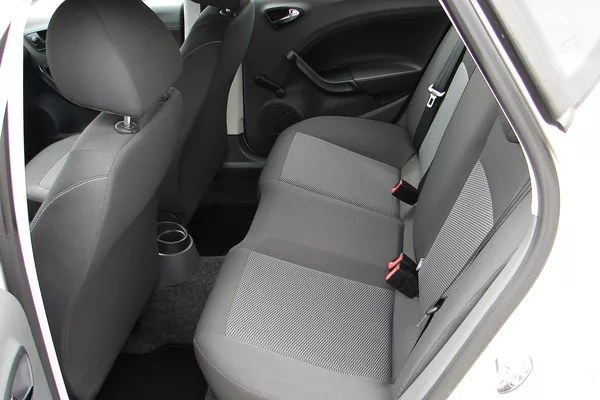 Seat Ibiza IV 1,4TDi 80PS EcoMotive KLIMA - foto 12