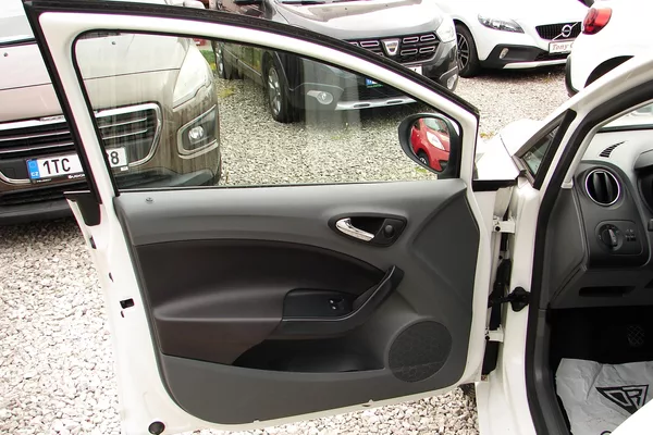 Seat Ibiza IV 1,4TDi 80PS EcoMotive KLIMA - foto 18