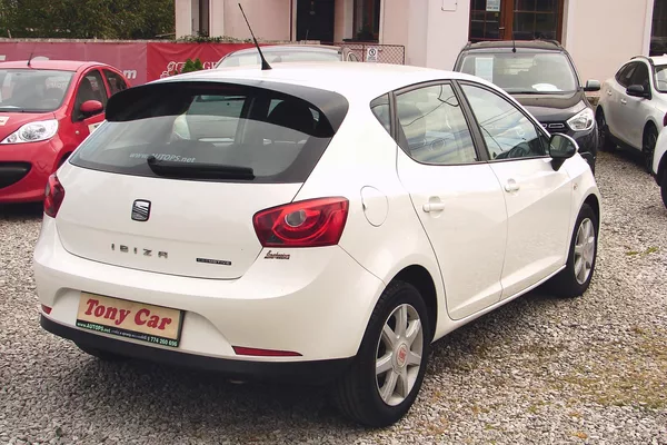 Seat Ibiza IV 1,4TDi 80PS EcoMotive KLIMA - foto 6