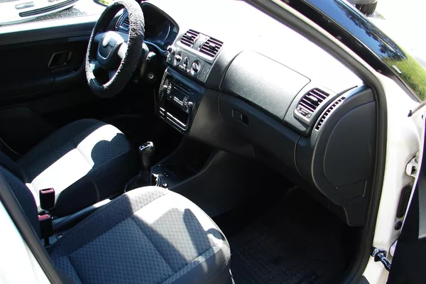 Škoda Fabia 1.6 TDi + KOLA, KLIMA,STK,ČR - foto 10