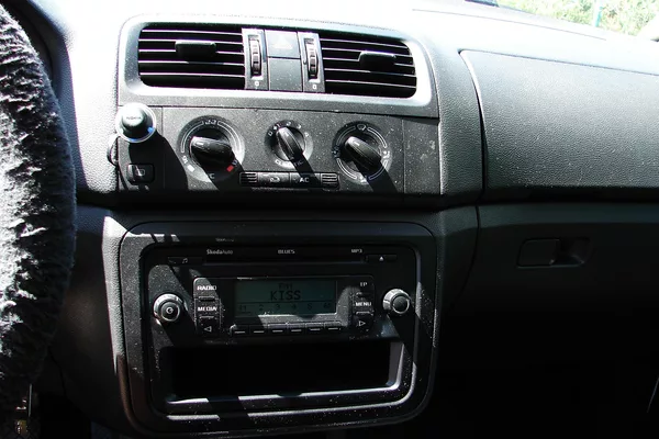 Škoda Fabia 1.6 TDi + KOLA, KLIMA,STK,ČR - foto 20