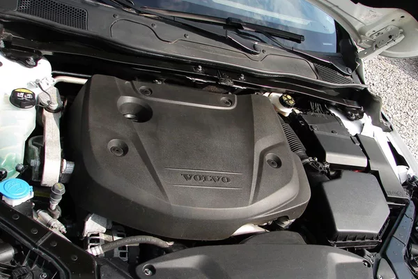 Volvo V40 2.0D 16V 120PS Cross Country - foto 35