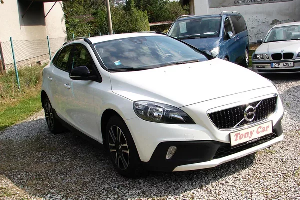 Volvo V40 2.0D 16V 120PS Cross Country - foto 4