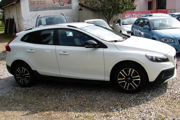 Volvo V40 2.0D 16V 120PS Cross Country - foto 5