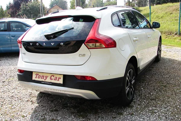 Volvo V40 2.0D 16V 120PS Cross Country - foto 6