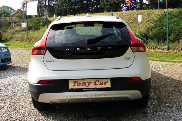 Volvo V40 2.0D 16V 120PS Cross Country - foto 7