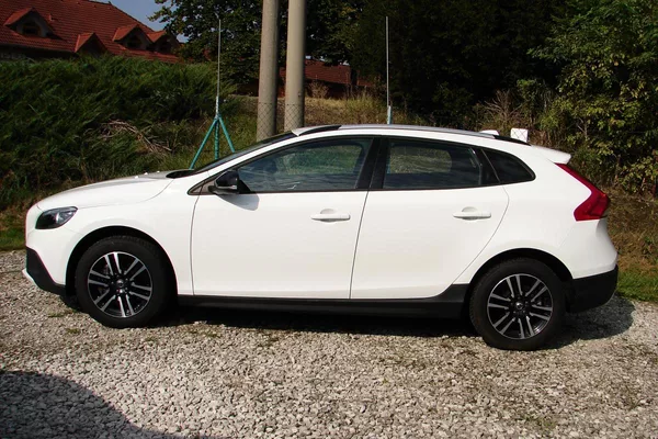 Volvo V40 2.0D 16V 120PS Cross Country - foto 9