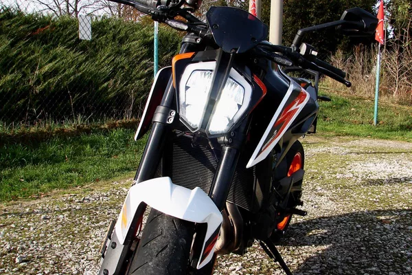 KTM 890 Duke R 121PS ČR 1. maj. v Záruce DPH! - foto 24