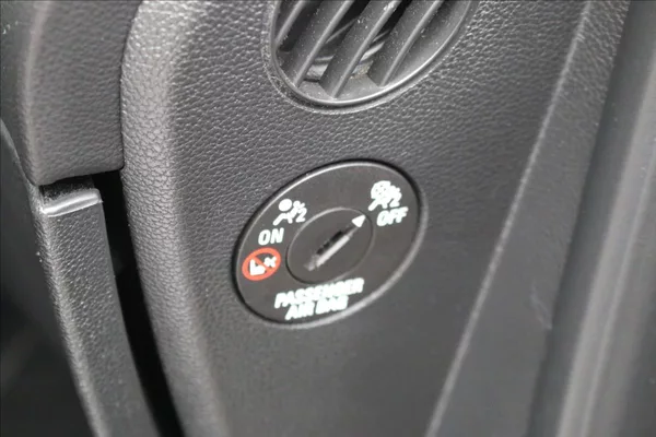 Opel Zafira 1,4 Tourer, Turbo, DSG, 7míst - foto 24