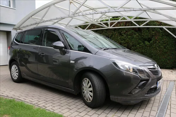 Opel Zafira 1,4 Tourer, Turbo, DSG, 7míst - foto 3