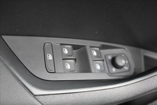 Škoda Karoq 2,0 Sportline,4x4, Automat - foto 10