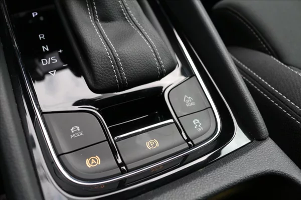 Škoda Karoq 2,0 Sportline,4x4, Automat - foto 26