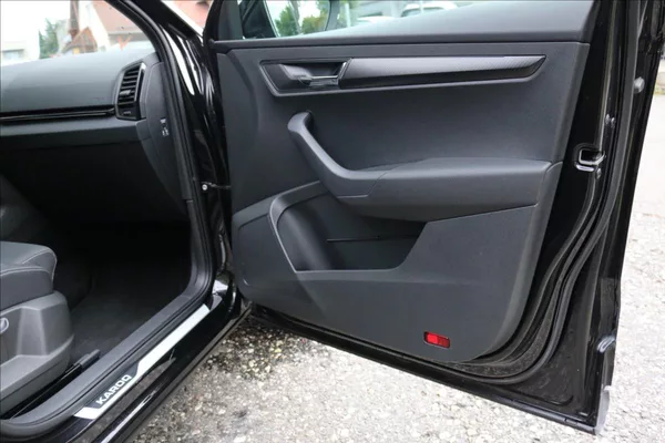 Škoda Karoq 2,0 Sportline,4x4, Automat - foto 29