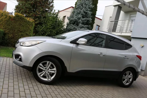 Hyundai ix35 1,6 ČR, 149000Km - foto 10