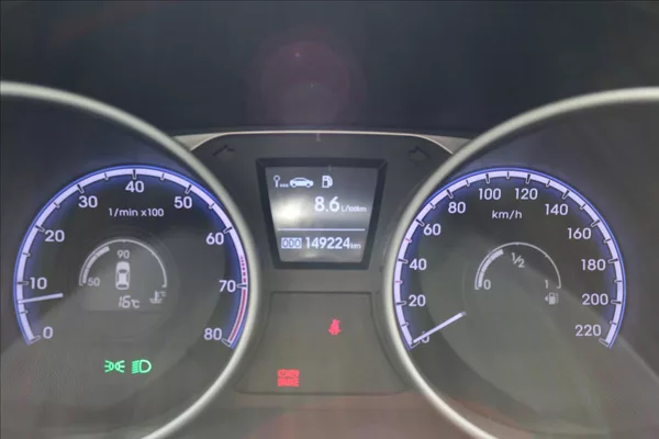 Hyundai ix35 1,6 ČR, 149000Km - foto 20