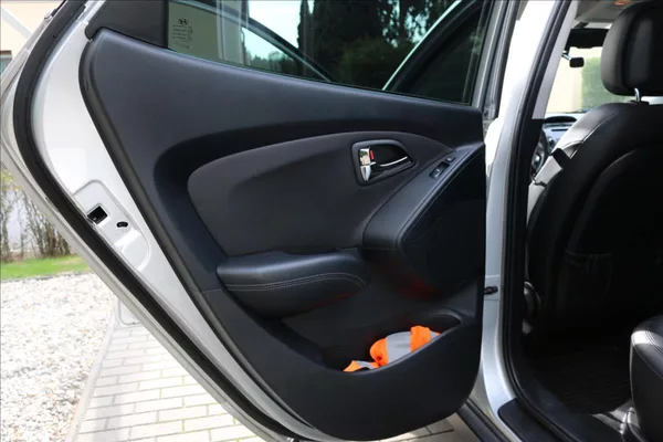 Hyundai ix35 1,6 ČR, 149000Km - foto 35