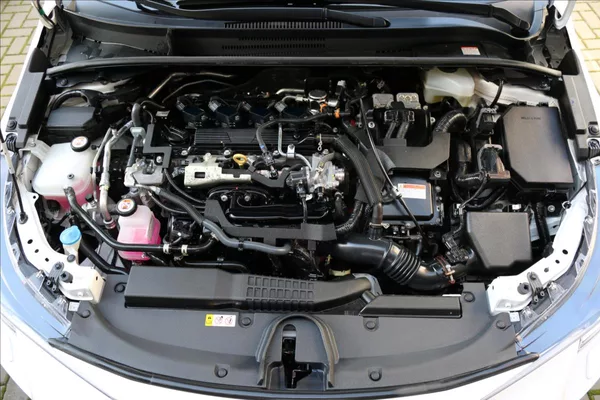 Toyota Corolla 2,0 Hybrid,1.Maj. ČR, DPH - foto 44