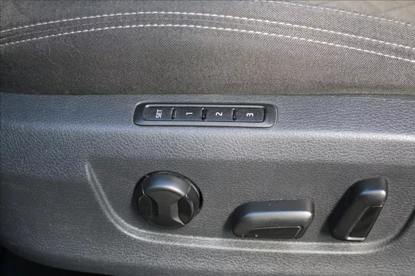 Škoda Superb 2,0 TDi, DSG , 4x4 - foto 15