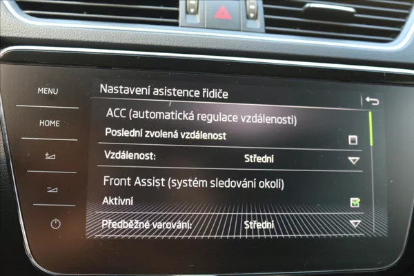 Škoda Superb 2,0 TDi, DSG , 4x4 - foto 26