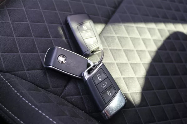 Škoda Superb 2,0 TDi, DSG , 4x4 - foto 52