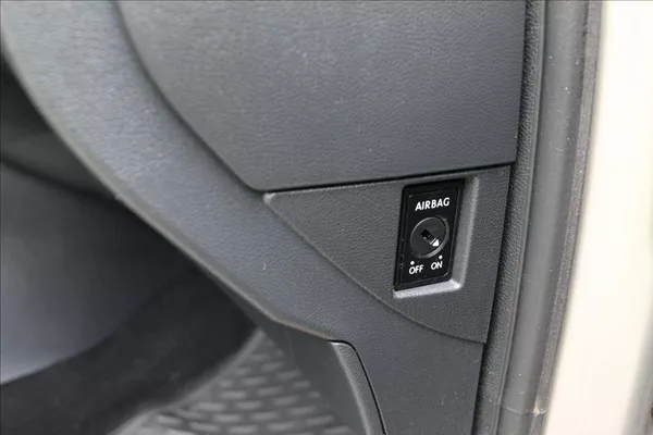 Škoda Fabia 1,2 51KW, KLIMA - foto 22