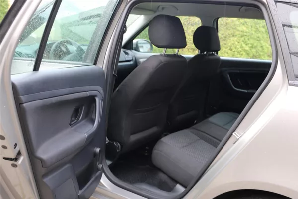 Škoda Fabia 1,2 51KW, KLIMA - foto 26