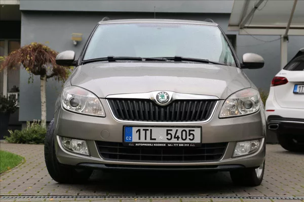 Škoda Fabia 1,2 51KW, KLIMA - foto 7