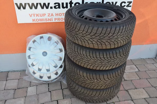 Ford Focus 1.0 EB 74kW TREND 2x kola - foto 9