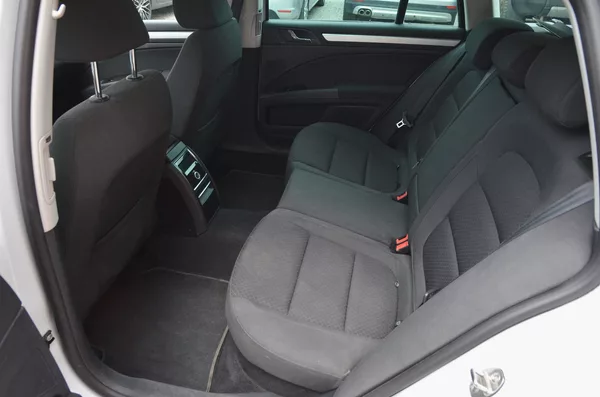 Škoda Superb 2.0 TDi DSG 4x4 WEBASTO /TAŽNÉ - foto 16