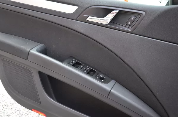 Škoda Superb 2.0 TDi DSG 4x4 WEBASTO /TAŽNÉ - foto 21
