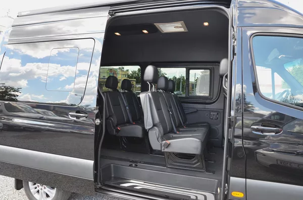 Mercedes-Benz Sprinter 3.0 V6 CDi 140kW AT 9M/ 1.MAJ. - foto 16