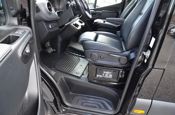 Mercedes-Benz Sprinter 3.0 V6 CDi 140kW AT 9M/ 1.MAJ. - foto 21
