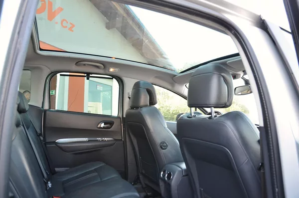Peugeot 3008 1.6 HDi 88kW XENON PANORAMA - foto 11