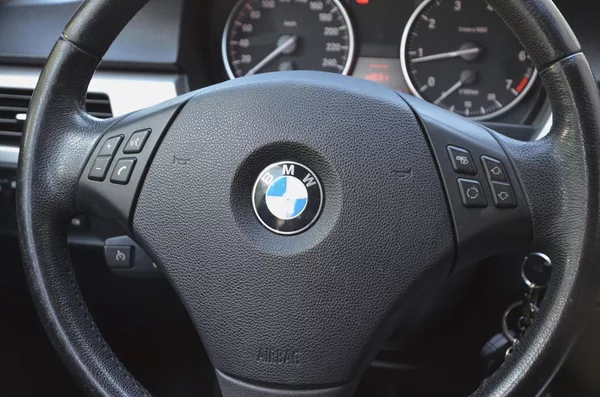 BMW Řada 3 318i 105kW Touring / TAŽNÉ - foto 18
