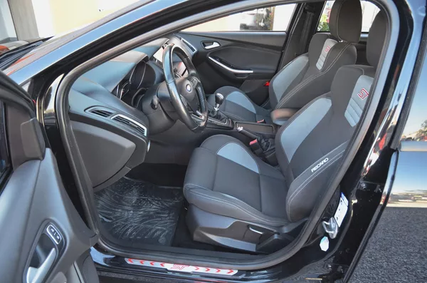 Ford Focus ST 2.0 184kW RECARO - foto 23