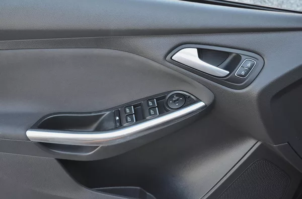 Ford Focus ST 2.0 184kW RECARO - foto 25