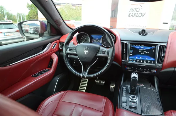 Maserati Levante 3.0 316kW SQ4 GranSport 106tkm - foto 28