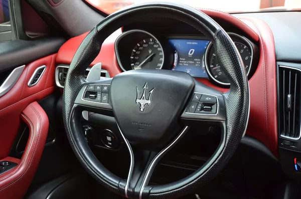 Maserati Levante 3.0 316kW SQ4 GranSport 106tkm - foto 29
