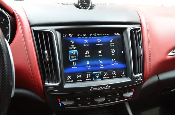Maserati Levante 3.0 316kW SQ4 GranSport 106tkm - foto 36